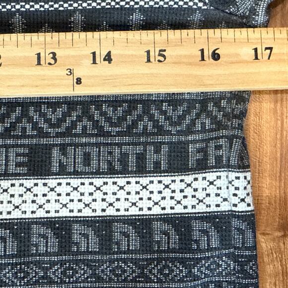 The North Face HOLIDAY Women’s SLIM FIT Long Sleeve Waffle Tee Medium - Picture 4 of 5
